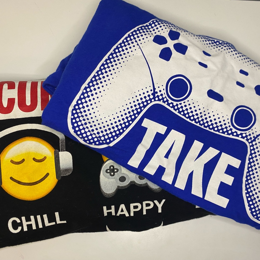 (2) Boys Short Sleeve Blue & Black Graphic Tees Size 10/12